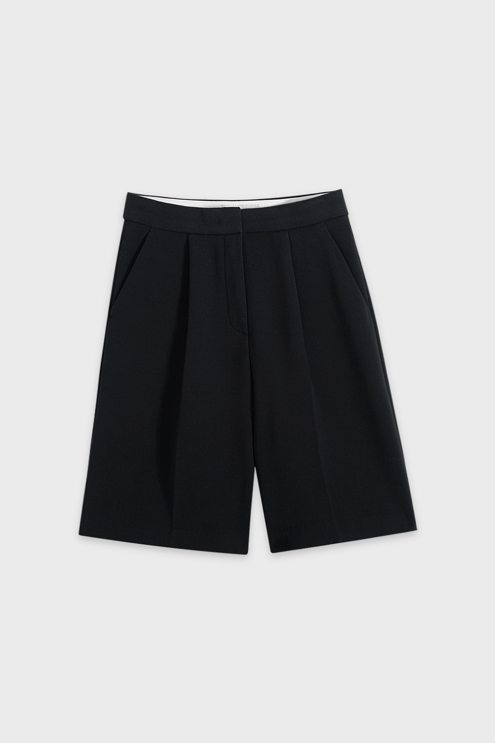 High-Waisted Bermuda Shorts Black